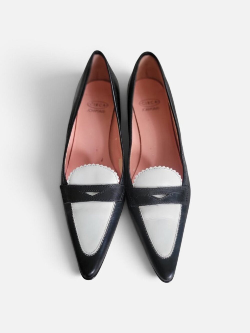 CIRCA by Joan and David kitten heel pumps